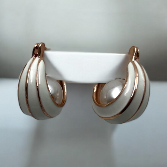 Sculpted Pearl Hoop Earrings